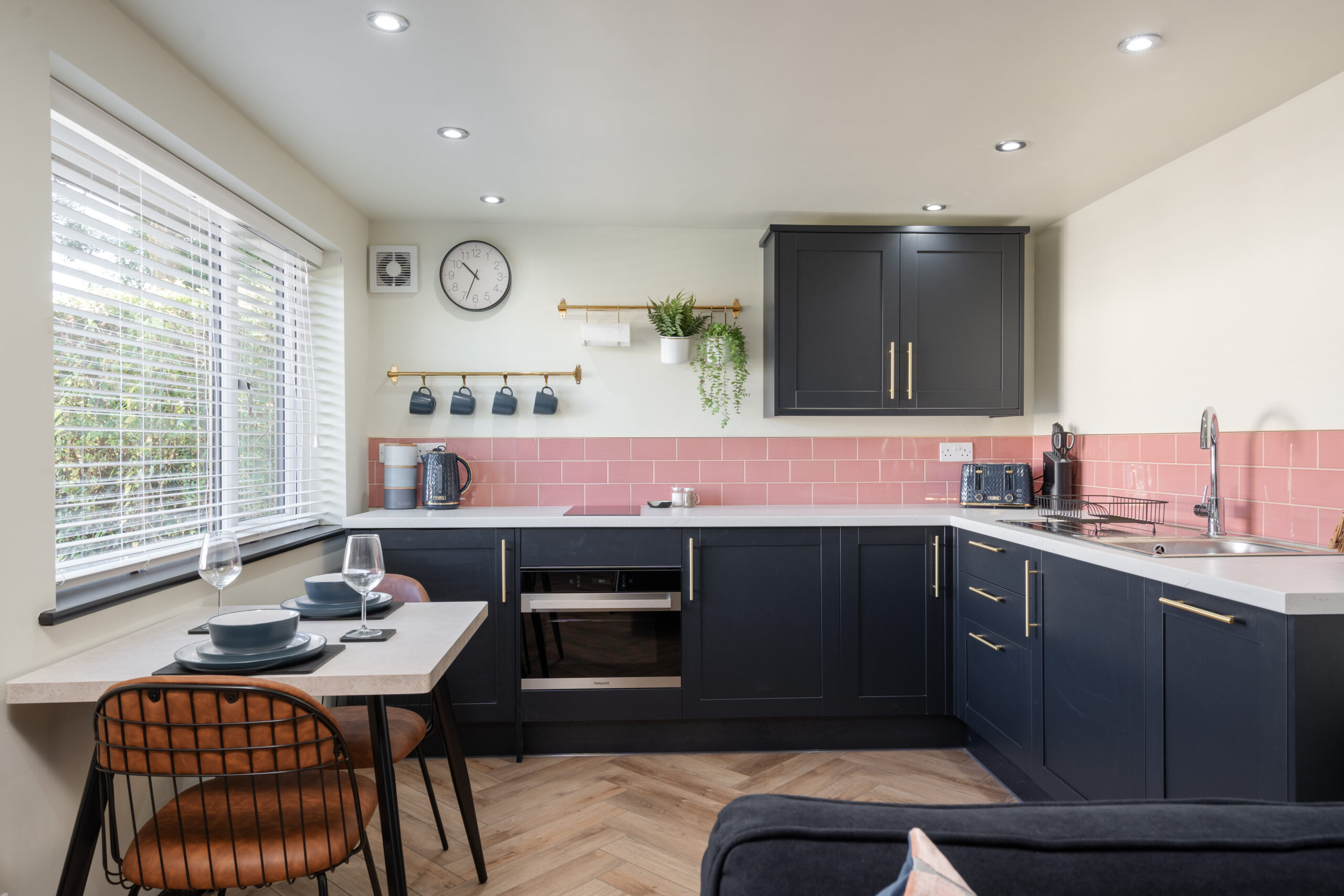 196 black bull lane-2