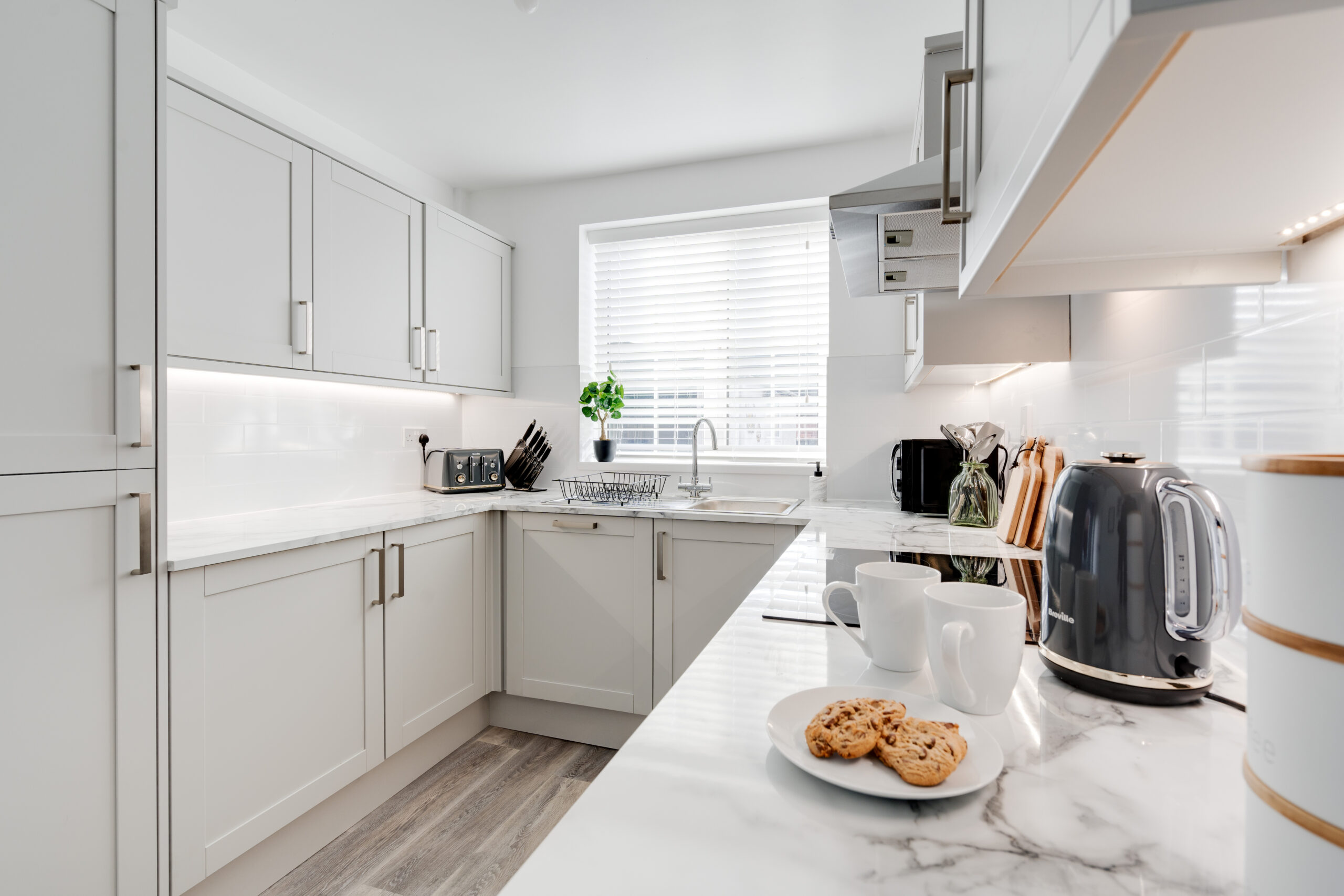 284 Leyland Lane (2 of 109)